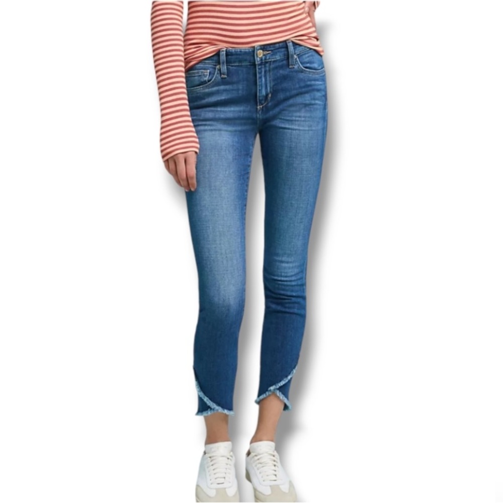 Joe's Jeans The Icon Mid-Rise Frayed Tulip Hem Blue Stretch Denim Size 32